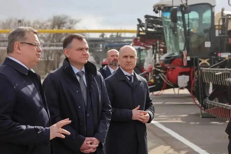 Ростсельмаш посетил губернатор Ростовской области